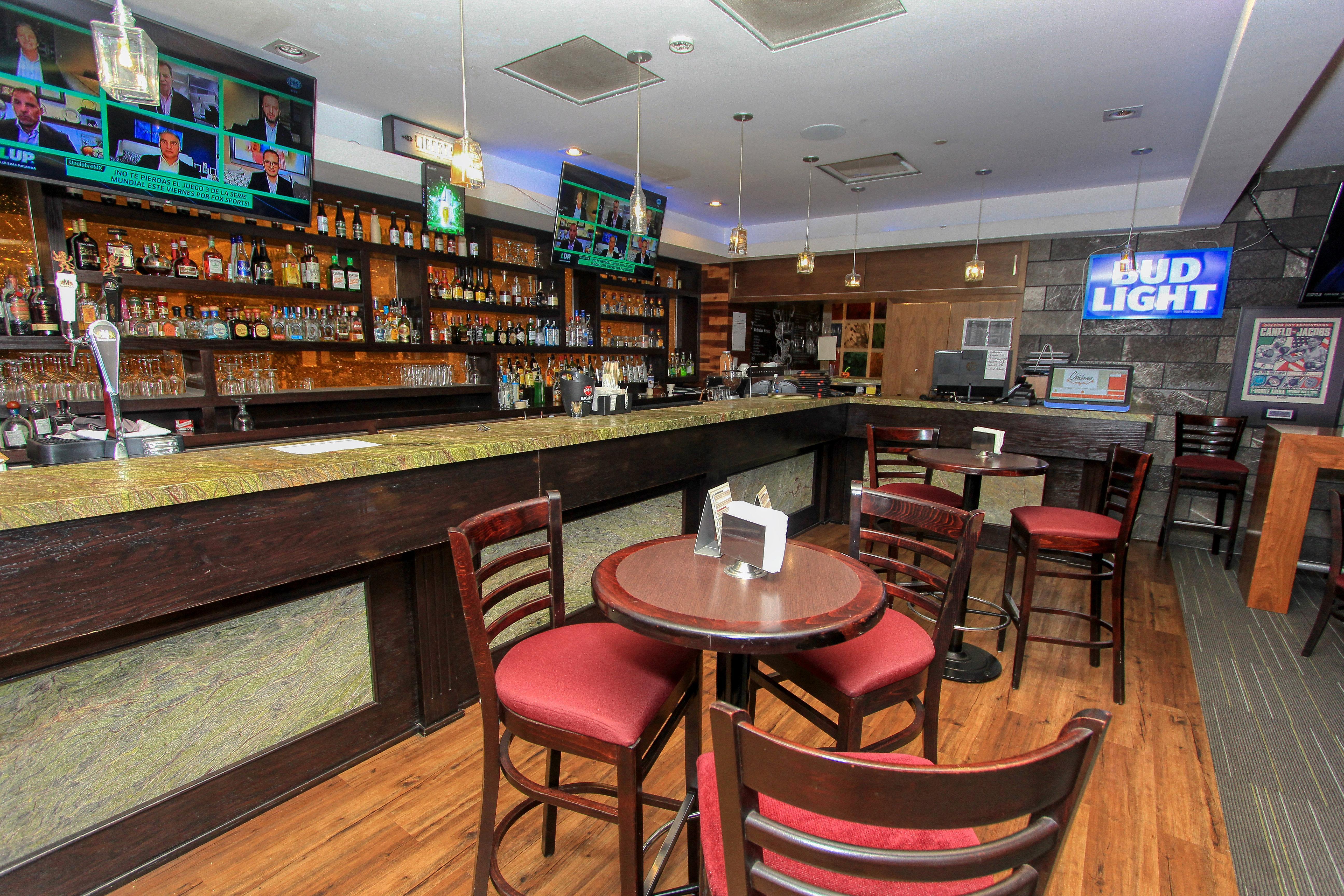 Holiday Inn & Suites Plaza Mayor By Ihg León de los Aldamas Extérieur photo