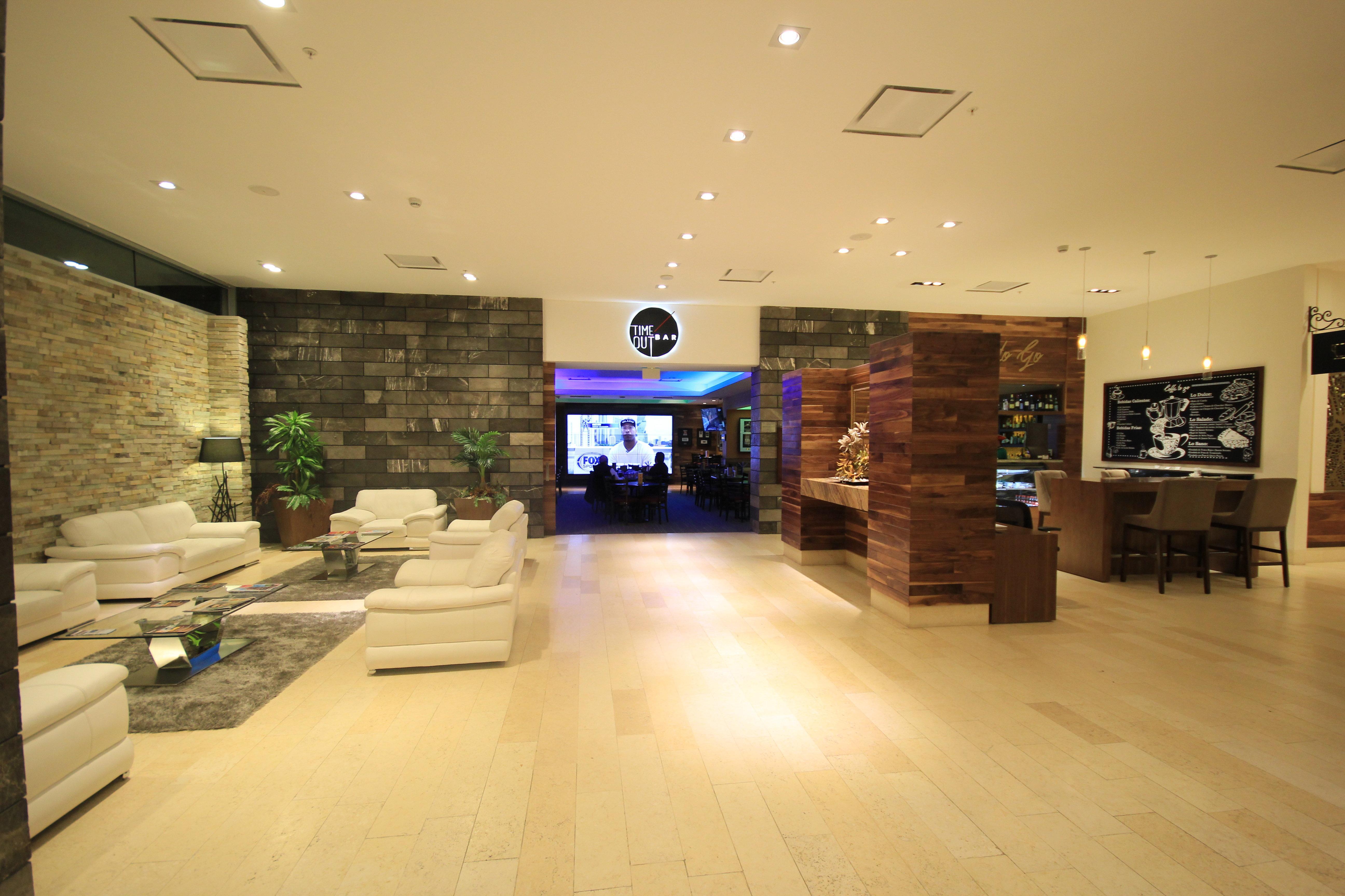 Holiday Inn & Suites Plaza Mayor By Ihg León de los Aldamas Extérieur photo