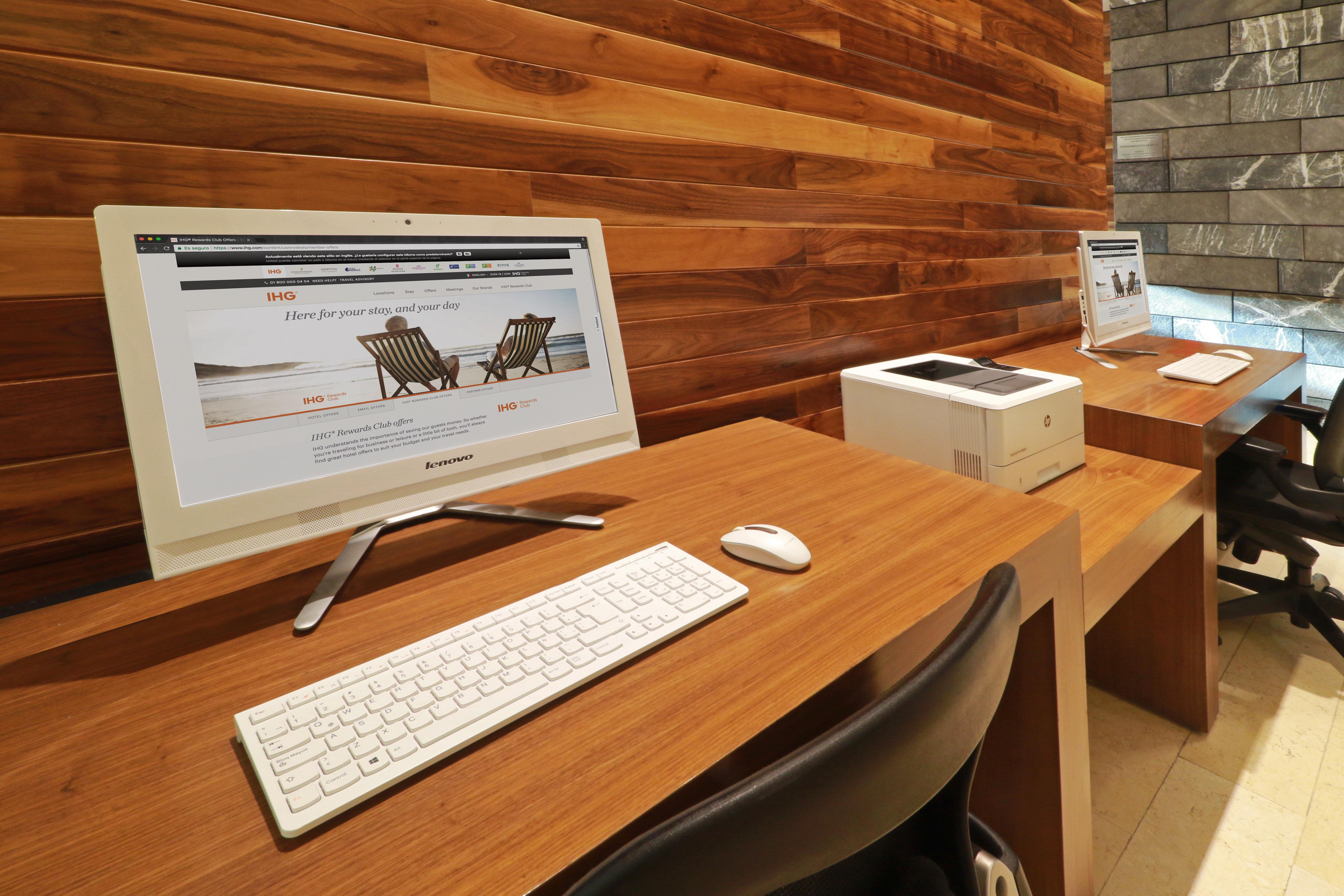 Holiday Inn & Suites Plaza Mayor By Ihg León de los Aldamas Extérieur photo